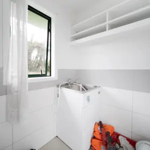 12a Everitt Road, Otara, NZ 2013